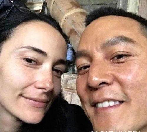 吴彦祖露鸟照片