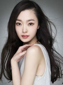 李铭泽个人资料,才华横溢的年轻艺术家，多才多艺的人生轨迹